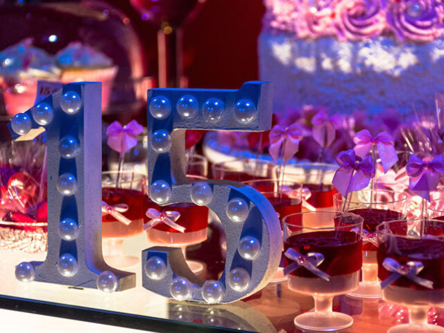 Monte sua festa de 15 anos