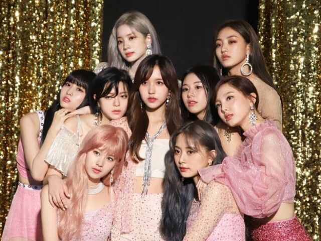 What is love⨠(Twice)