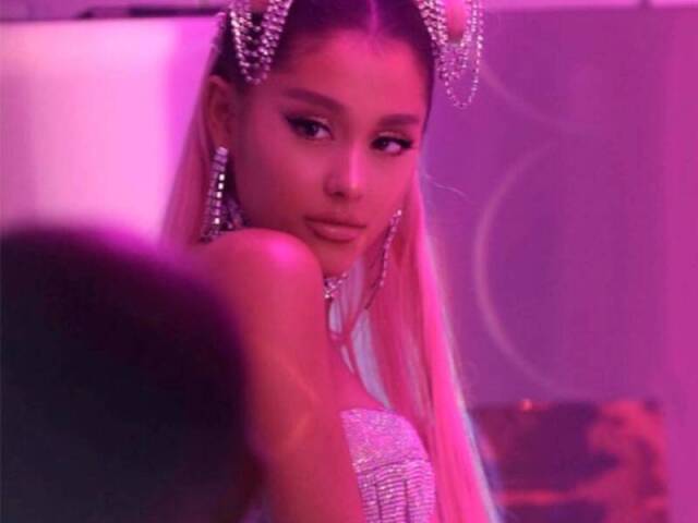 7 ringsβ¨(Ariana grande)