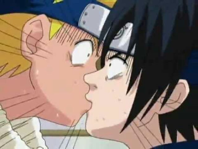 BEIJAR O SASUKE NOVAMENTE