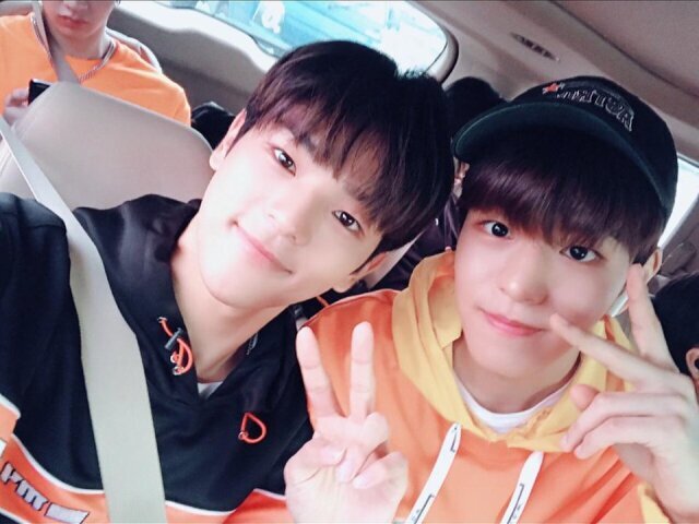 Woomin (Woojin e Seungmin/Stray kids)