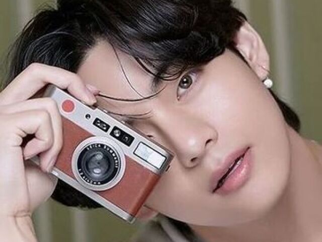 Que tal ver esses MV's novamente...?