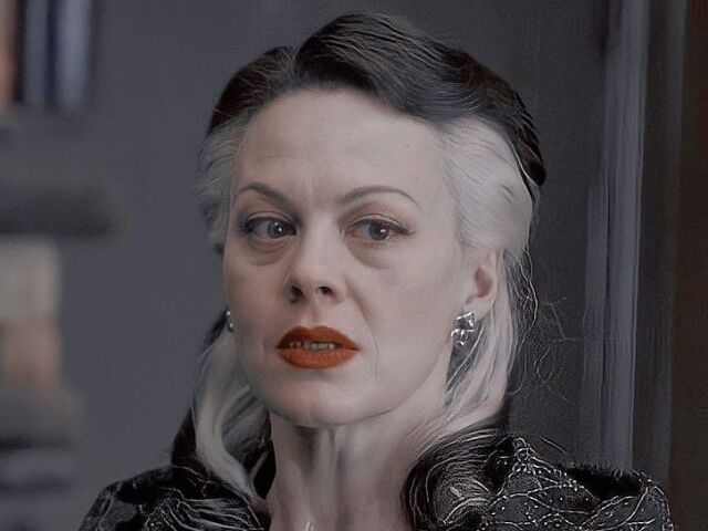 QUE PENA.... VOCE CONCERTEZA DEVE SER AQUELA PESSOA QUE ACHA O DRACO MALFOY UM VILÃO