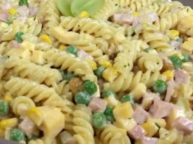 Salada de macarrão