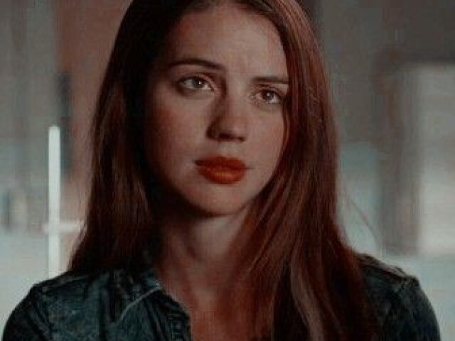 CORA HALE 🥊