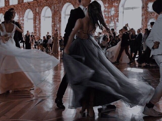 Quem seria seu par no baile de formatura?