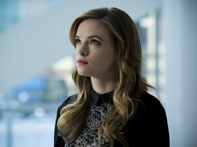 Caitlin Snow