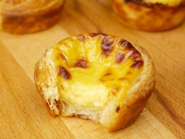 pastel de nata (acho q n preciso explicar oq é um pastel de nata)