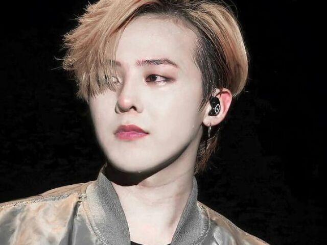 ⊹ G-Dragon (BigBang/solista)