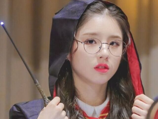 ⊹ Heejin (Loona)