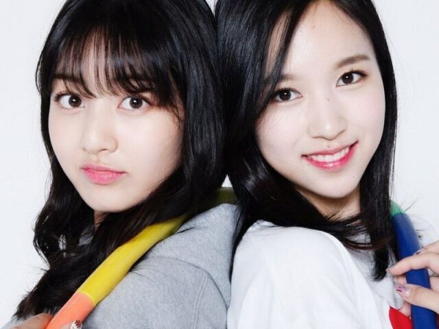 Jihyo ou Mina