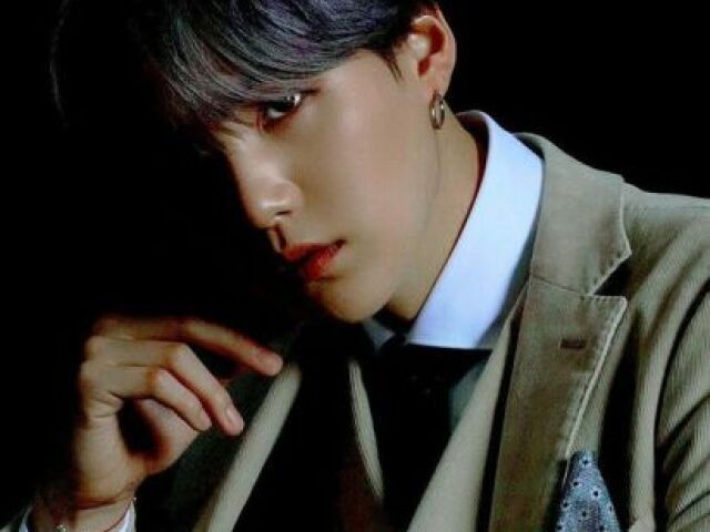 Yoongi - o capitĂŁo do time de basqueteđź’–