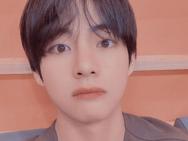 Tudo sobre Kim Tae-Hyung: Parte 4