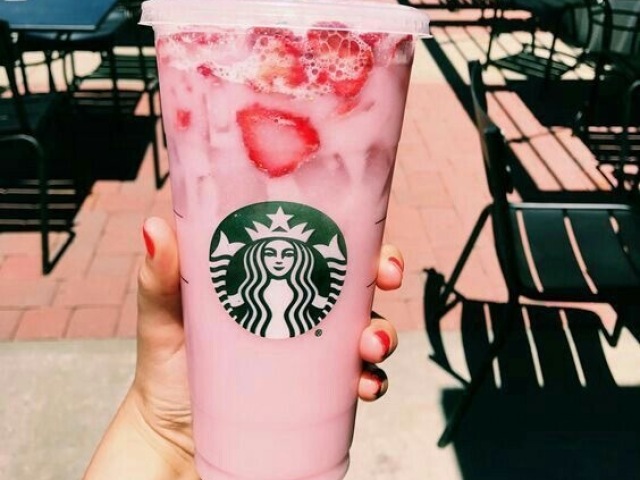 Drink pink🍓