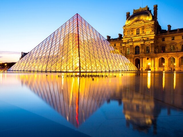 Museu do Louvre