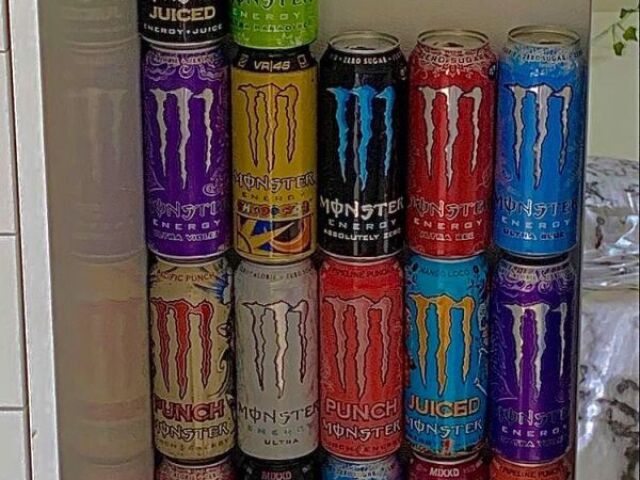 latas de monster