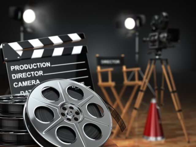DE QUAL FILME OU SÉRIE VC PARTICIPARIA ?