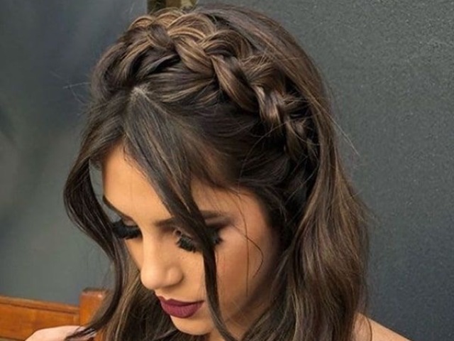 💇🏽♀️