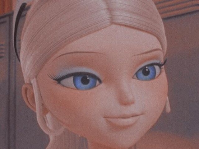 chloe