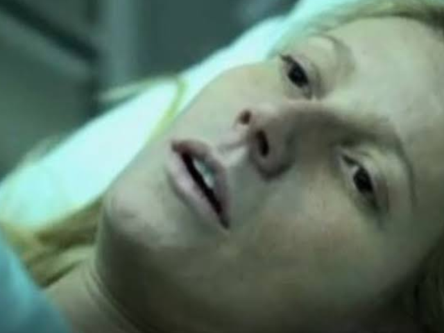 Filmes de pessoa morre no final