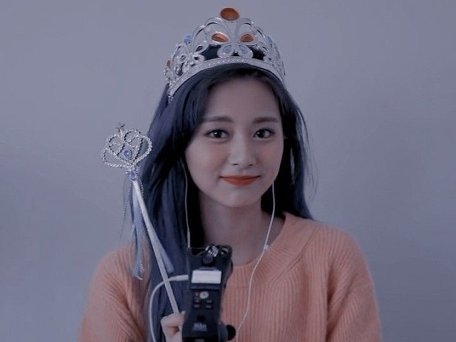 Tzuyu!