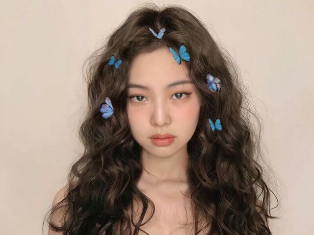 Acerte o M/V pela roupa da Jennie