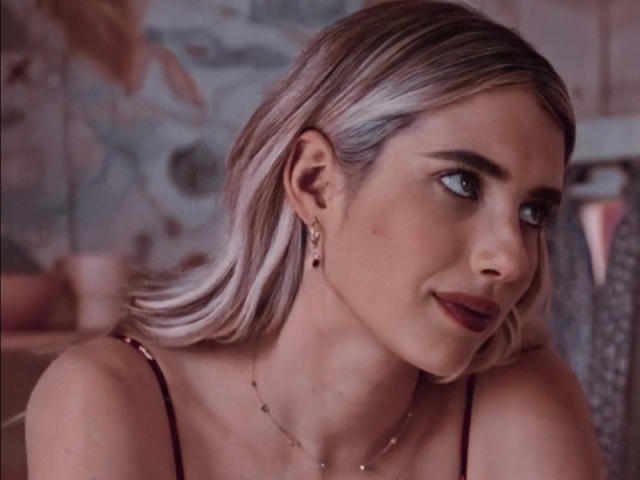 Nome: Eleonora do Carmo
Idade: 27 anos
Pronomes: Ela/dela
Sexualidade: Hetero
Nacionalidade: Portuguesa
Aparência: Emma Roberts