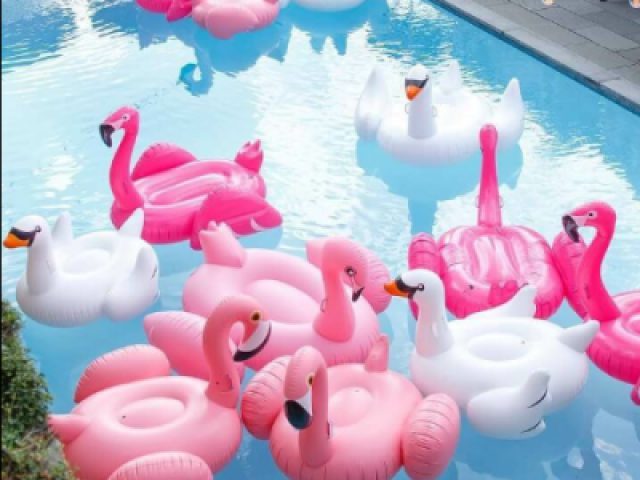 Festa na piscina🎉