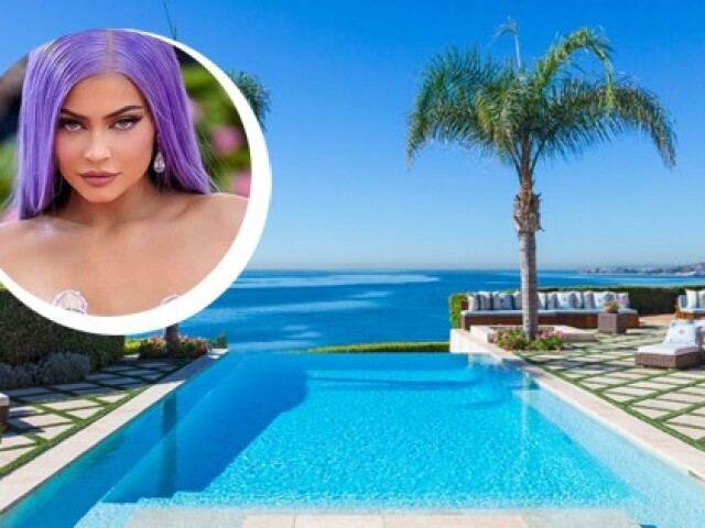 Por conta, da mudança de Kylie Jenner pra outra mansão.