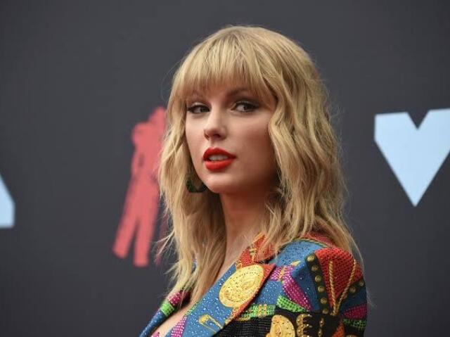 ♡Taylor Swift♡