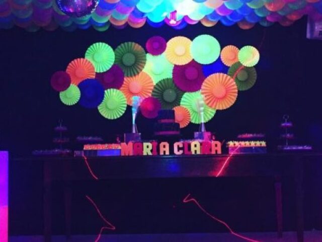 Neonnn!