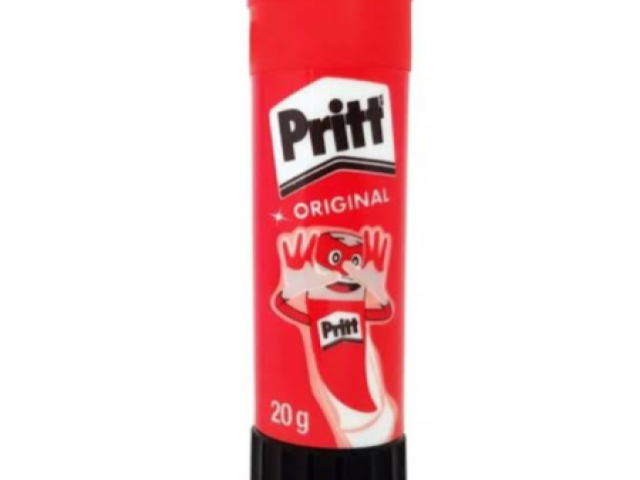 Cola bastão da Pritt