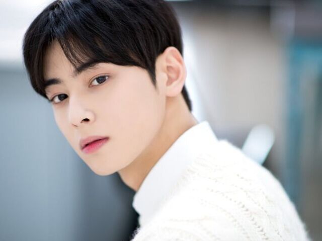 ASTRO- Cha eun woo