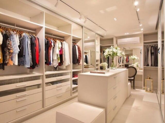 Monte o seu closet dos sonhos!