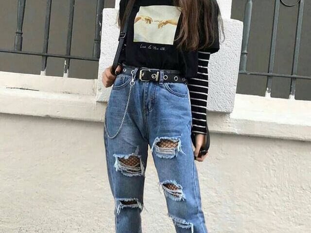 Calça jeans com blusa