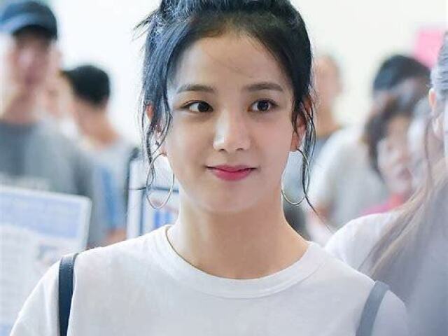 Jisoo (BLACKPINK)