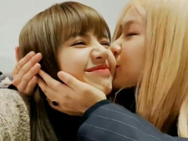 Chaelisa (Rosé e Lisa)