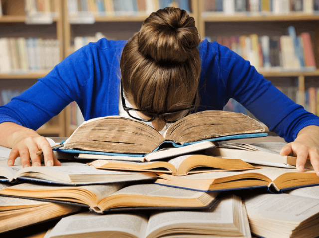 Vai estudar!