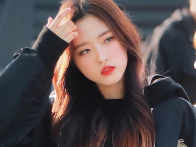 Olivia Hye LOONA