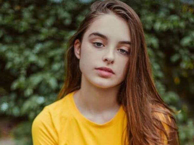 Raquel!