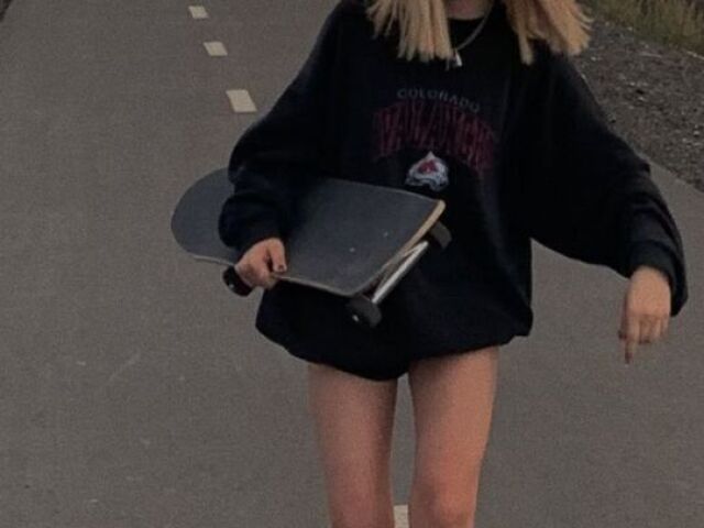 skate girl