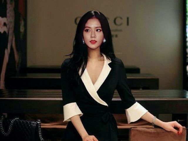 Jisoo, a diva. Ela arrasa e é um amor 💘