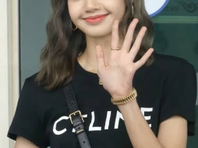 A Lisa está feliz por você