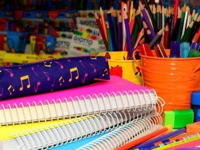 Materiais escolares 2022 ๐คช