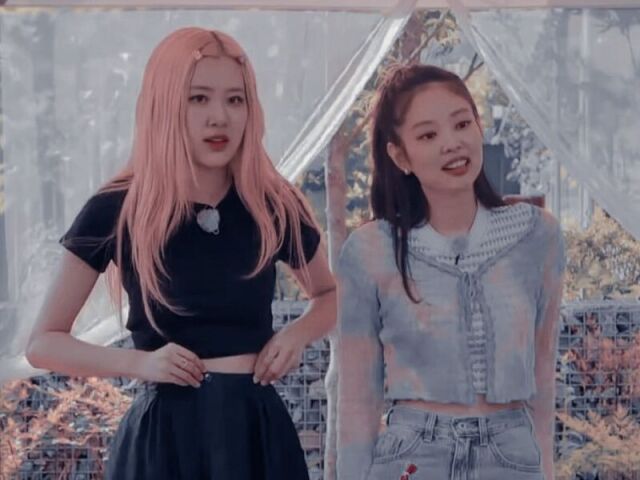 JENNIE E ROSÉ