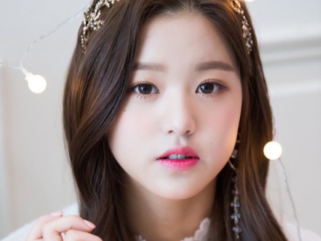 Wonyoung (IZ*ONE)