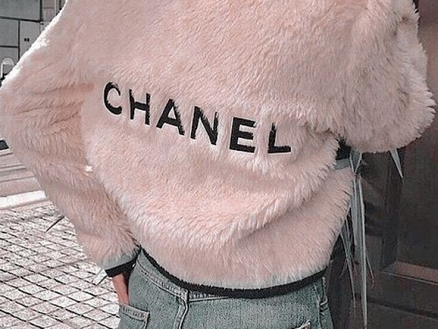 Escolha um look para cada ocasião<3