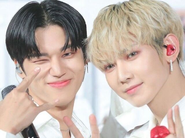 Yeosang e Wooyoung