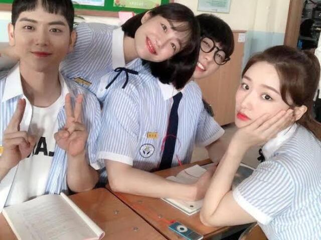 8/8