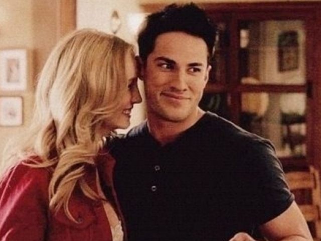 Caroline e Tyler